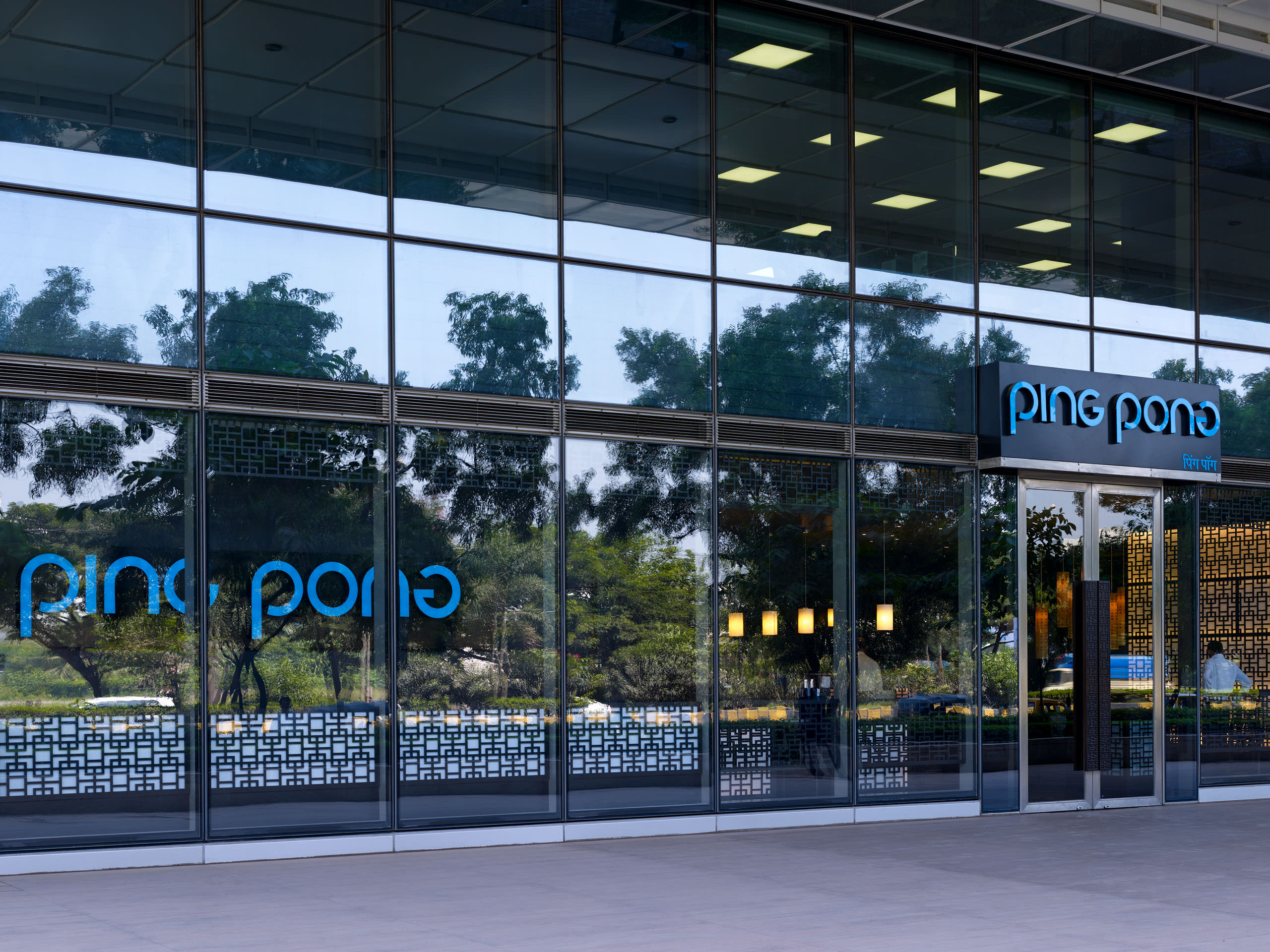 E13460 Alpa 041099 j2560